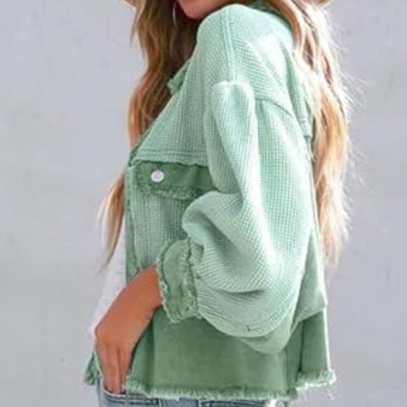 Boyfriend Lightweight Waffle Knit Button Cropped Spring Shacket Jacket - Picture 3 of 4